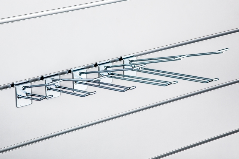 Haczyk podwójny Slatwall ocynk z wysięgnikiem