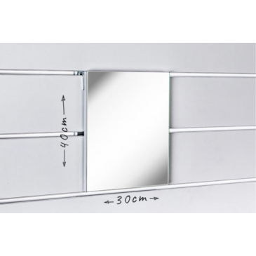 Lustro poziome na Spacewall