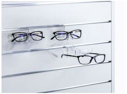 Wieszaki na okulary Slatwall